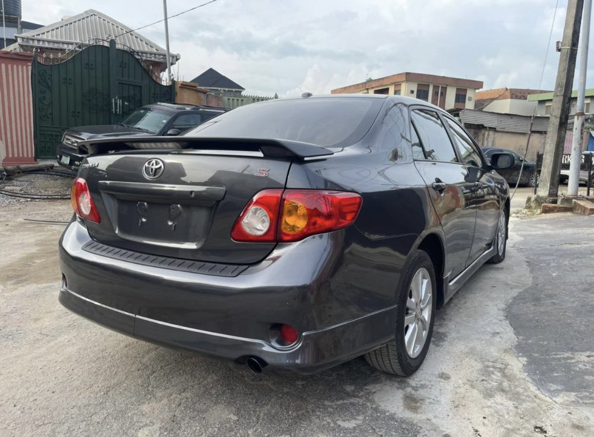 tvnde1506's tweet photo. Foreign used 2010 Corolla S at give away price in Lagos Nigeria! #1506Autos https://t.co/Ppqmlg785d