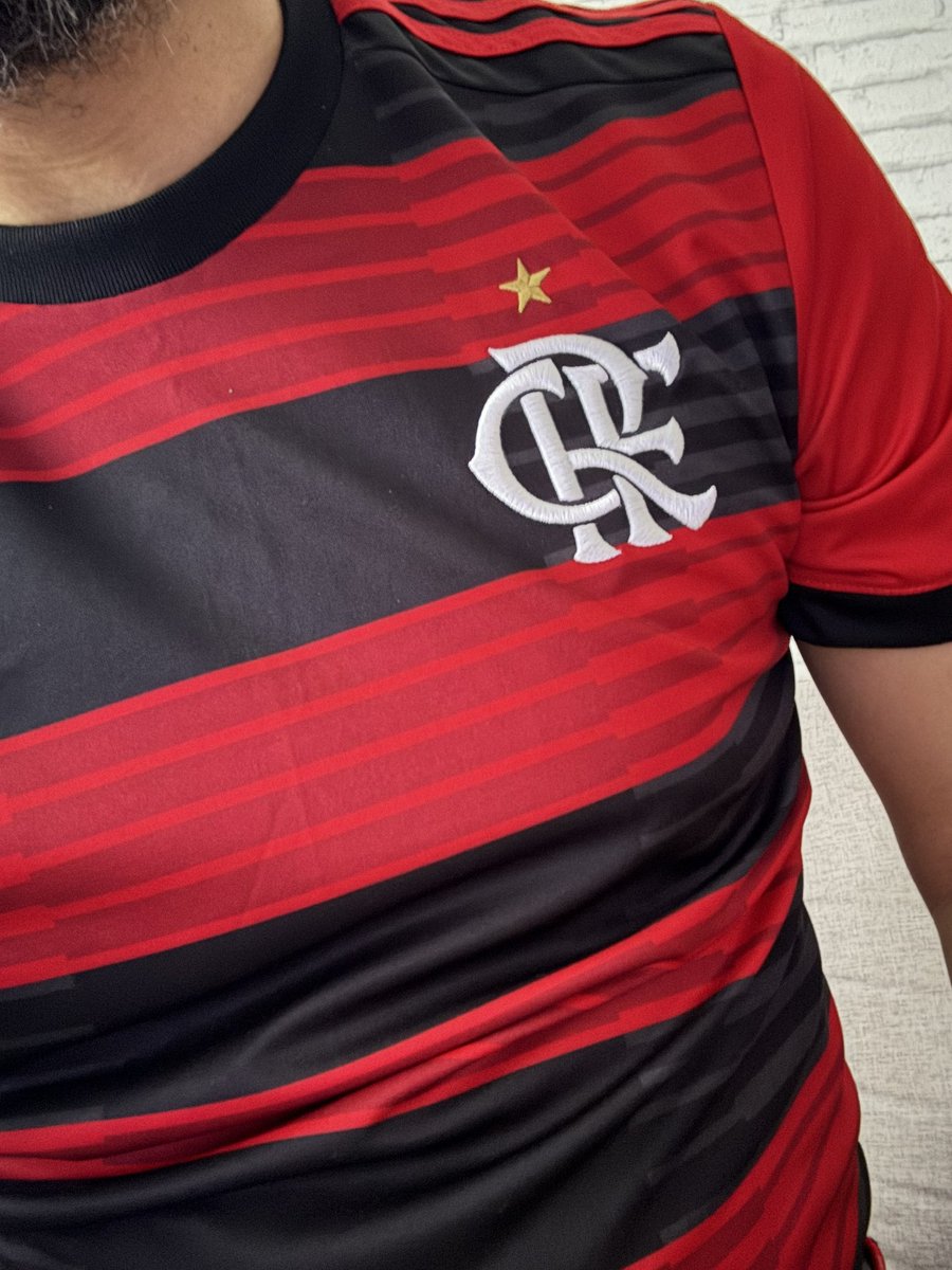 leorapini's tweet photo. Estão deixando a gente sonhar #flamengo #flamengovschelsea https://t.co/MTISpwLAUJ