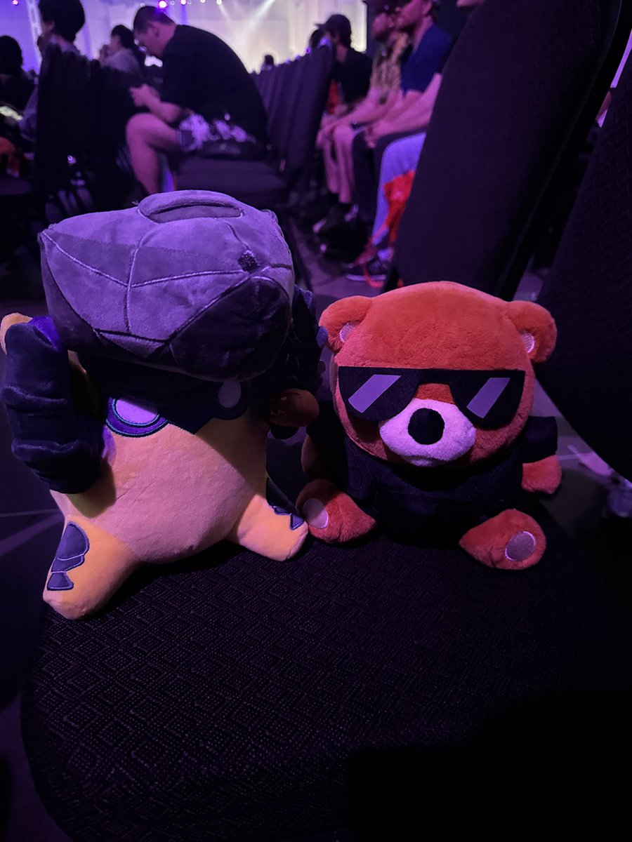 SpookyMari_'s tweet image. The family is growing #VALORANTMasters