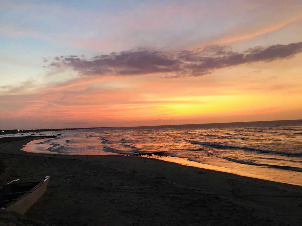 Charles_Arthur's tweet photo. @PauPanderetas Riohacha, La Guajira https://t.co/WUQkcfO7wo
