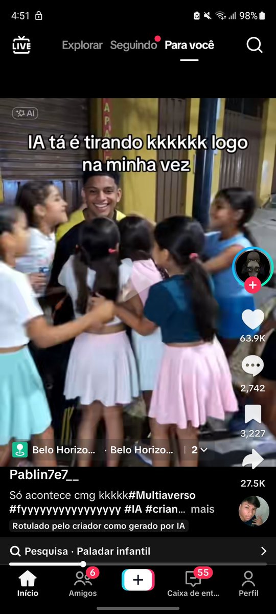 E ainda tem gente que defende essa porra aqui, maluco usando IA pra fazer "piada" de pedo imagina oque gente pior ou que esse merda do video faz no off