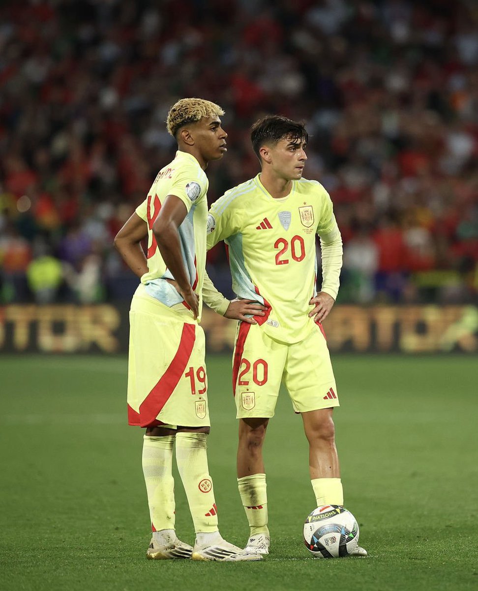 Pedri World (@pedri_world8) on Twitter photo 