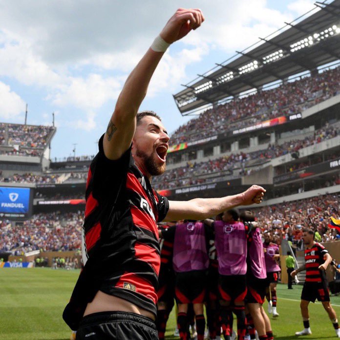 Jorginho celebrating against Chelsea. Once a Gooner, always a Gooner ⚪️🔴