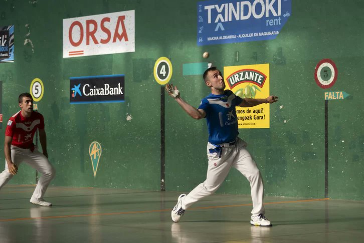 [PILOTA] Bakaikoa eta Zubizarreta III.ak egin dute aurrera San Ferminetako Lau eta Erdikoaren hasieran naiz.eus/eu/info/notici…