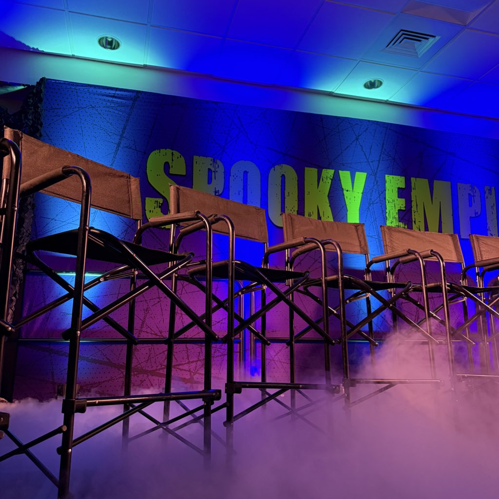 feel those chills? it’s me 😈 i’m back at <a href="/SpookyEmpire/">Spooky Empire</a>