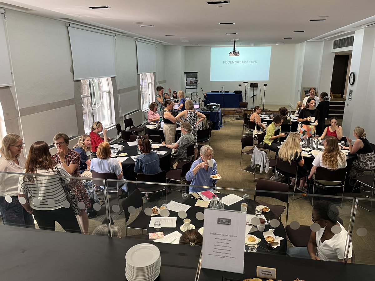 REPPR_'s tweet image. Using studio kit and lockdown #streaming experience to once-again provide audio / visuals for a @LondonPDCEN hybrid event in #London today, 40 in the room and over 150 online! 

#corporate #stream #webinar #proaudio #audiovisual #health #SLT #Dysphagia @SCHOEPSmics @Apple