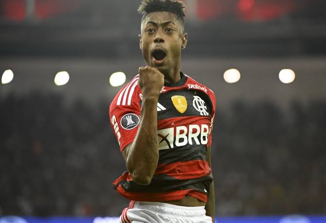 O Flamengo e o Botafogo AMASSARAM O CHELSEA E O PSG! Respeitem o futebol brasileiro, porra! Isso aí é pra quem tem síndrome de vira-lata  com futebol europeu. Somos os melhores do mundo!
