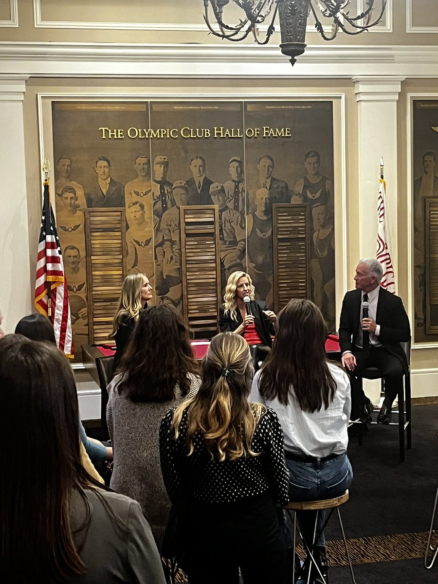 Glens Coach &amp; Girls Academy Director Jessica Hewins representing the Glens at the Olympic Club Foundation alongside U.S. Soccer legends! 🇺🇸⚽ A special night celebrating the game and those who inspire the next generation!

#UpTheGlens