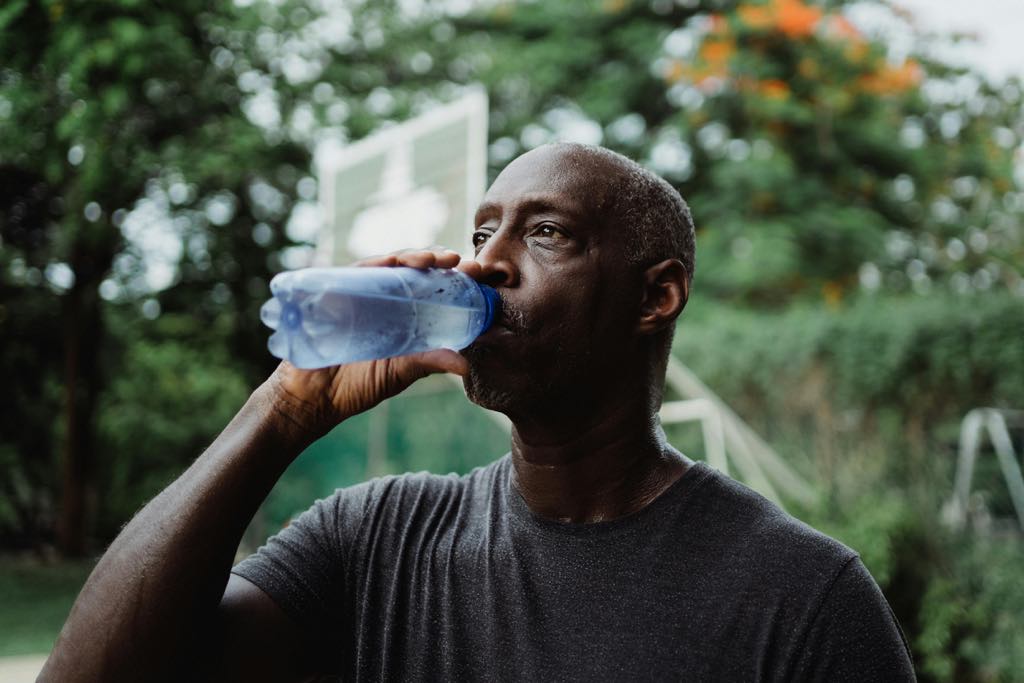 It's the first day of summer! ☀️ While we enjoy our time outdoors, we know it gets hot in the Palmetto state. Whether you're at a park, beach or out in the yard, remember to stay hydrated. How much water should we be drinking? The <a href="/MayoClinic/">Mayo Clinic</a> has more: tinyurl.com/ycxh4asa.