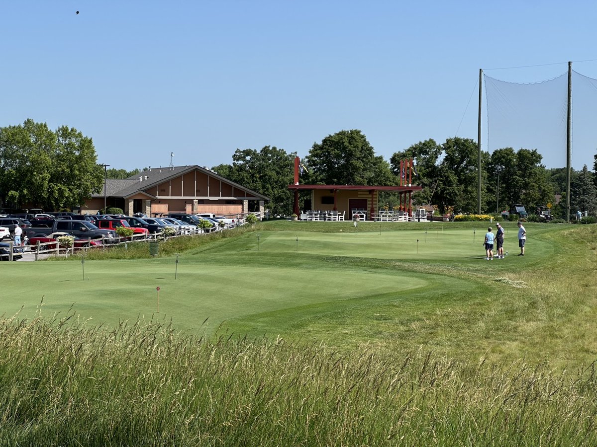 GcsaIowa's tweet image. Thursday was a great day to see more courses in eastern Iowa! Thanks to Jeff at Wahkonsa, Brian at Palmer Hills (including playing a little of the putting course) and Tim at Crow Valley!