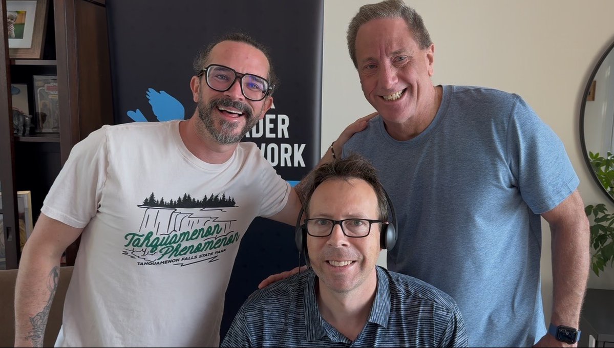 PreMarket Prep hosts, unite!

Brent and Joel made a surprise visit for Dennis' birthday that he won't forget any time soon. What a show!

youtube.com/live/SbzME41fG…