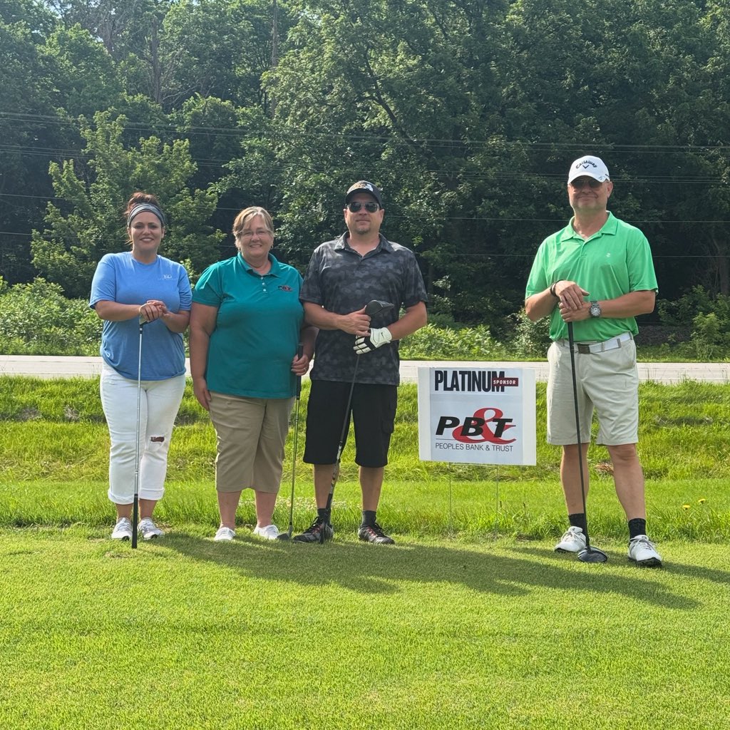 Swinging for a cause! ⛳️ We had a great time at the Bowling Green Chamber Golf Tournament, where every swing helps support local students chasing their dreams—whether it’s starting a business, pursuing higher education, or launching an entrepreneurial journey.