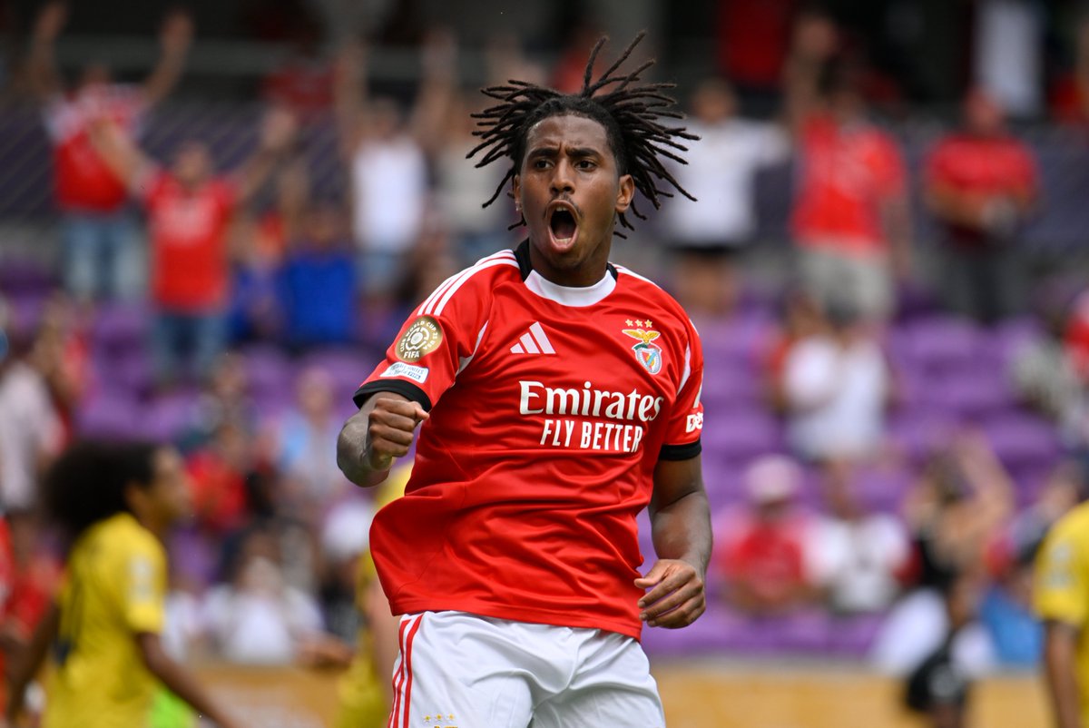 El Partidazo de COPE (@partidazocope) on Twitter photo 💥 Final en el Inter&Co Stadium
🆚 <a href="/SLBenfica/">SL Benfica</a> 6 - 0 <a href="/AucklandCity_FC/">🇳🇿 Auckland City FC</a>
⚽️ Ángel Di María (p) 45' + 9' (p) 90' + 8'
⚽️ V. Pavlidis 53'
⚽️ Renato Sanches 63'
⚽️ L. Barreiro 76' 78'
🔝 Goleada y primer triunfo del Benfica en el <a href="/fifaworldcup_es/">Mundial de Clubes FIFA 🏆</a>
📻 #PartidazoCOPE 💥 Final en el Inter&Co Stadium
🆚 <a href="/SLBenfica/">SL Benfica</a> 6 - 0 <a href="/AucklandCity_FC/">🇳🇿 Auckland City FC</a>
⚽️ Ángel Di María (p) 45' + 9' (p) 90' + 8'
⚽️ V. Pavlidis 53'
⚽️ Renato Sanches 63'
⚽️ L. Barreiro 76' 78'
🔝 Goleada y primer triunfo del Benfica en el <a href="/fifaworldcup_es/">Mundial de Clubes FIFA 🏆</a>
📻 #PartidazoCOPE