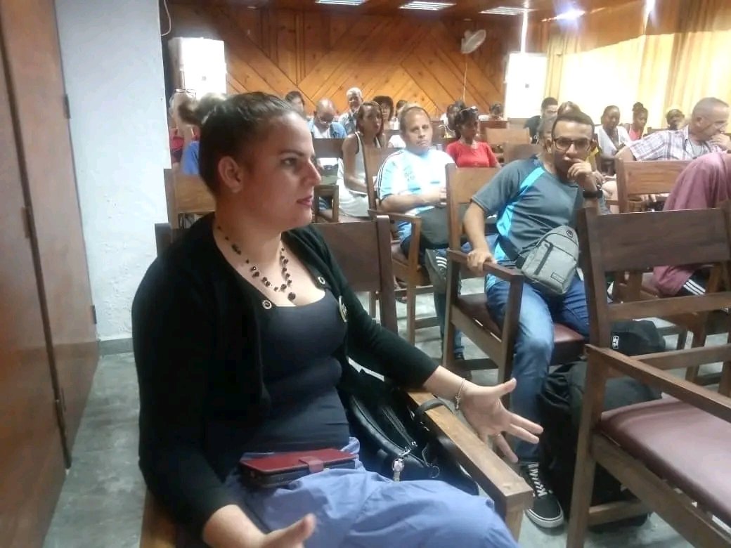 Encuentros para construir colectivamente. Se aclaran dudas, se ponen ejemplos y se socializan prácticas para perfeccionar lo que se hace en este sentido y para velar por la implementación de la Ley 162/2023 "De Comunicación Social" y sus disposiciones normativas reglamentarias.