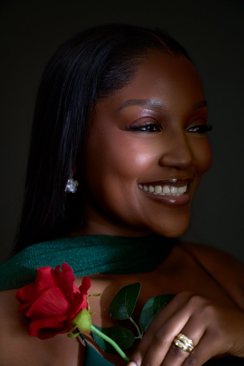 Shot by me

IG - @/thekunleakin