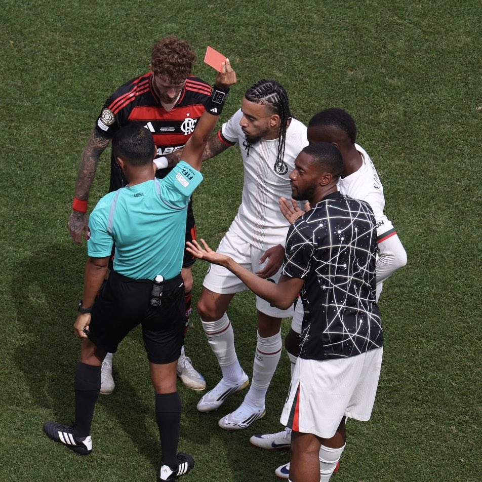 🚨⚠️ Enzo Maresca on Nicolas Jackson’s red card: “What do I think? It was a red card, nothing to say”.