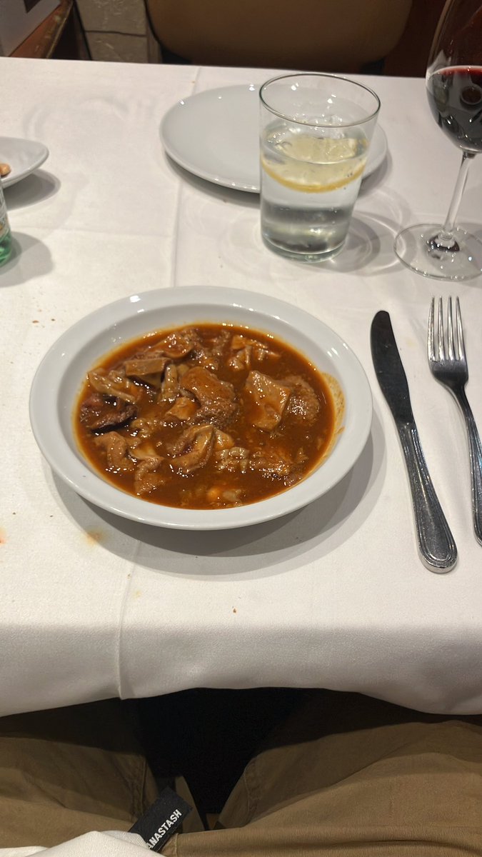 callos y morros tweet media