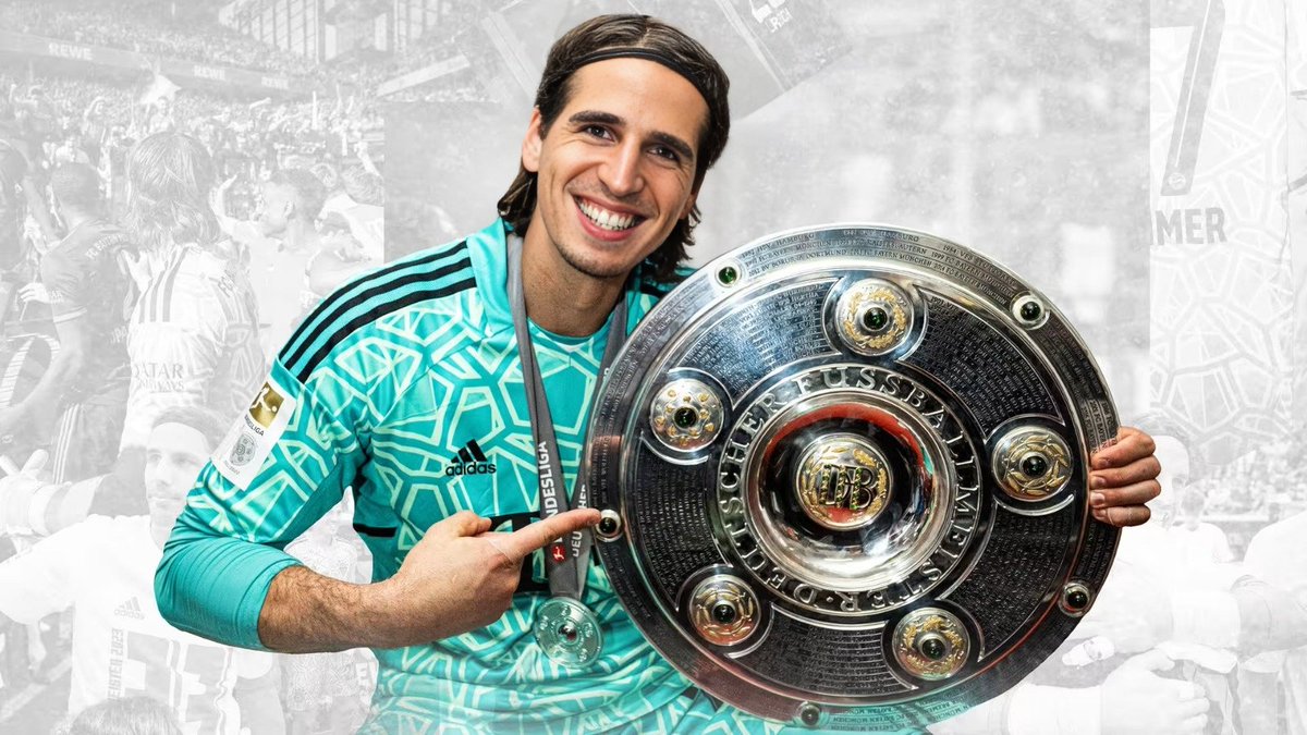 <a href="/santigrizas19/">Santi Grizas 👑1️⃣9️⃣</a> Se le va a hacer difícil habiendo vendido a este chad