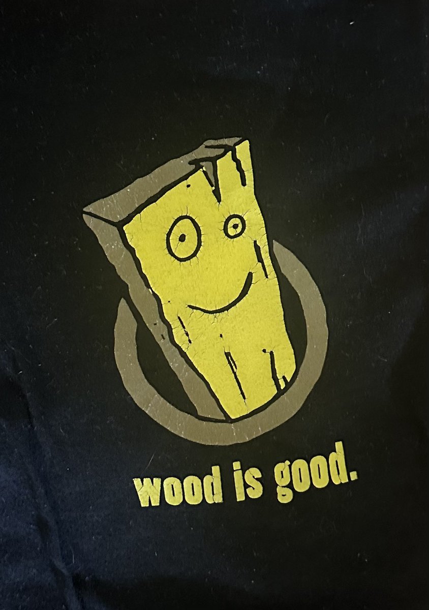 bfredmuggs's tweet image. Here’s a 2005 - ED, EDD & EDDY promotional Plank shirt - maybe a cousin of Ren & Stimpy’s “Log”? Wood IS Good! Have a GOOD weekend!