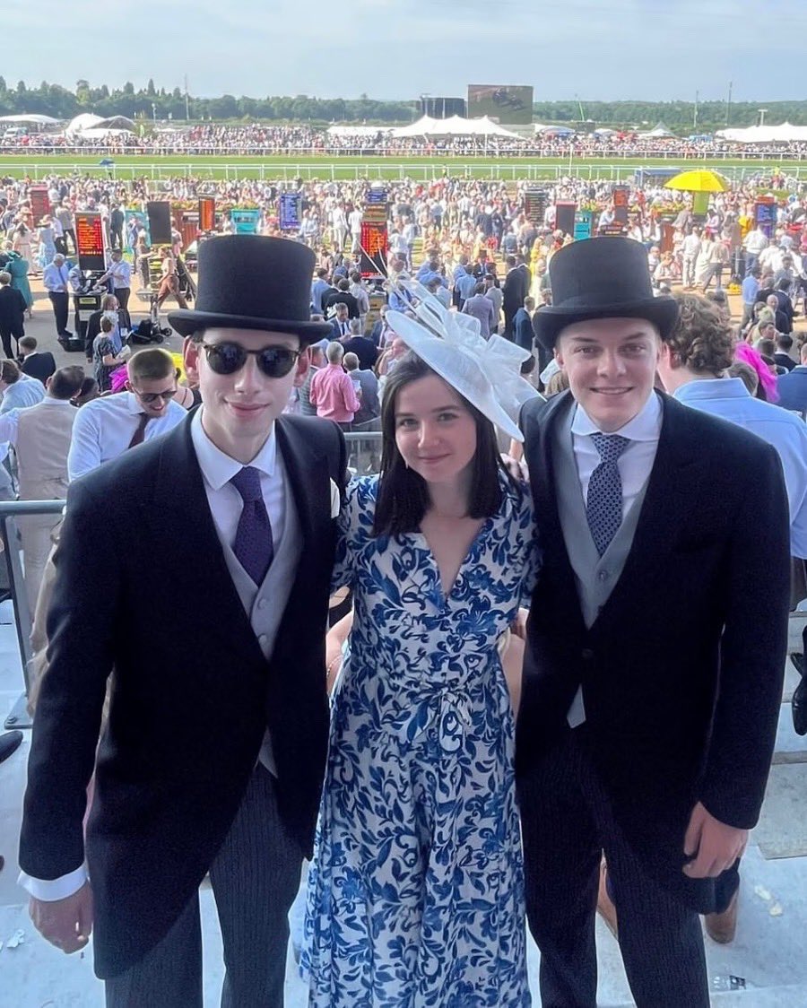 Count Claus-Casimir attended day 4 of Royal Ascot 2025 at Ascot Racecourse on June 20, 2025!🩵🏇