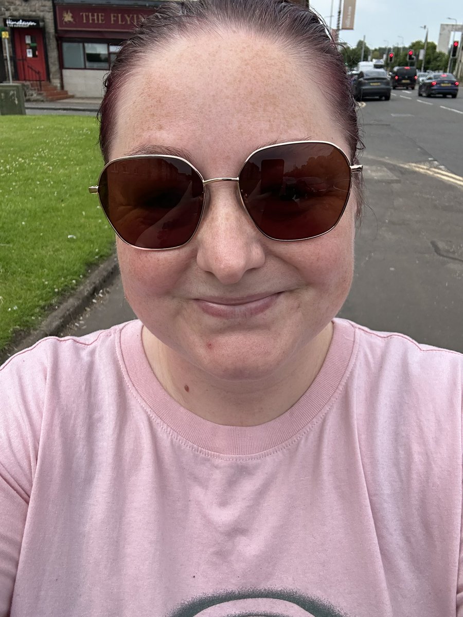 Loving my new specs ❤️

#happy #tired