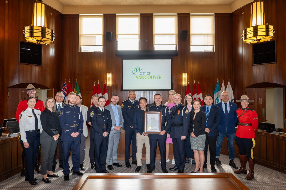 Vancouver Police Foundation (@vanpolicefnd) on Twitter photo ๐ณ๏ธโ๐ June 17 was officially proclaimed Out On Patrol Day in Vancouver! ๐ณ๏ธโ๐
In just 5 years, <a href="/OutOnPatrol/">Out On Patrol๐ณ๏ธโ๐๐</a> has become a national movement supporting 2SLGBTQ+ law enforcement members.
Congrats to all involved! Weโre so proud to have support you๐
๐ Read: vancouverpolicefoundation.org/2025/06/out-onโฆ ๐ณ๏ธโ๐ June 17 was officially proclaimed Out On Patrol Day in Vancouver! ๐ณ๏ธโ๐
In just 5 years, <a href="/OutOnPatrol/">Out On Patrol๐ณ๏ธโ๐๐</a> has become a national movement supporting 2SLGBTQ+ law enforcement members.
Congrats to all involved! Weโre so proud to have support you๐
๐ Read: vancouverpolicefoundation.org/2025/06/out-onโฆ