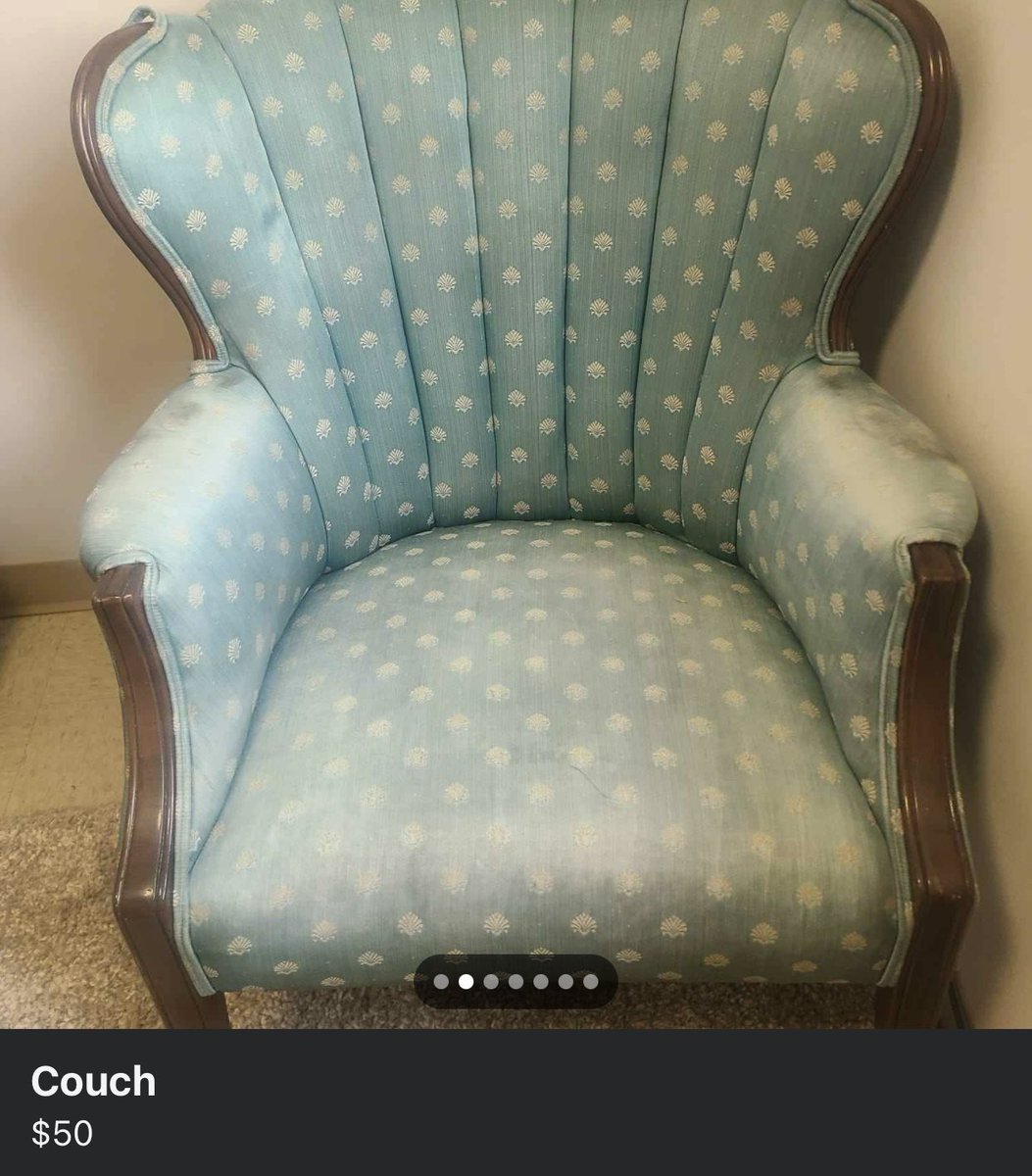 Wallop4000's tweet image. Really Loving this  Person on Marketplace who Doesn’t Seem  to Know What  Anything Is