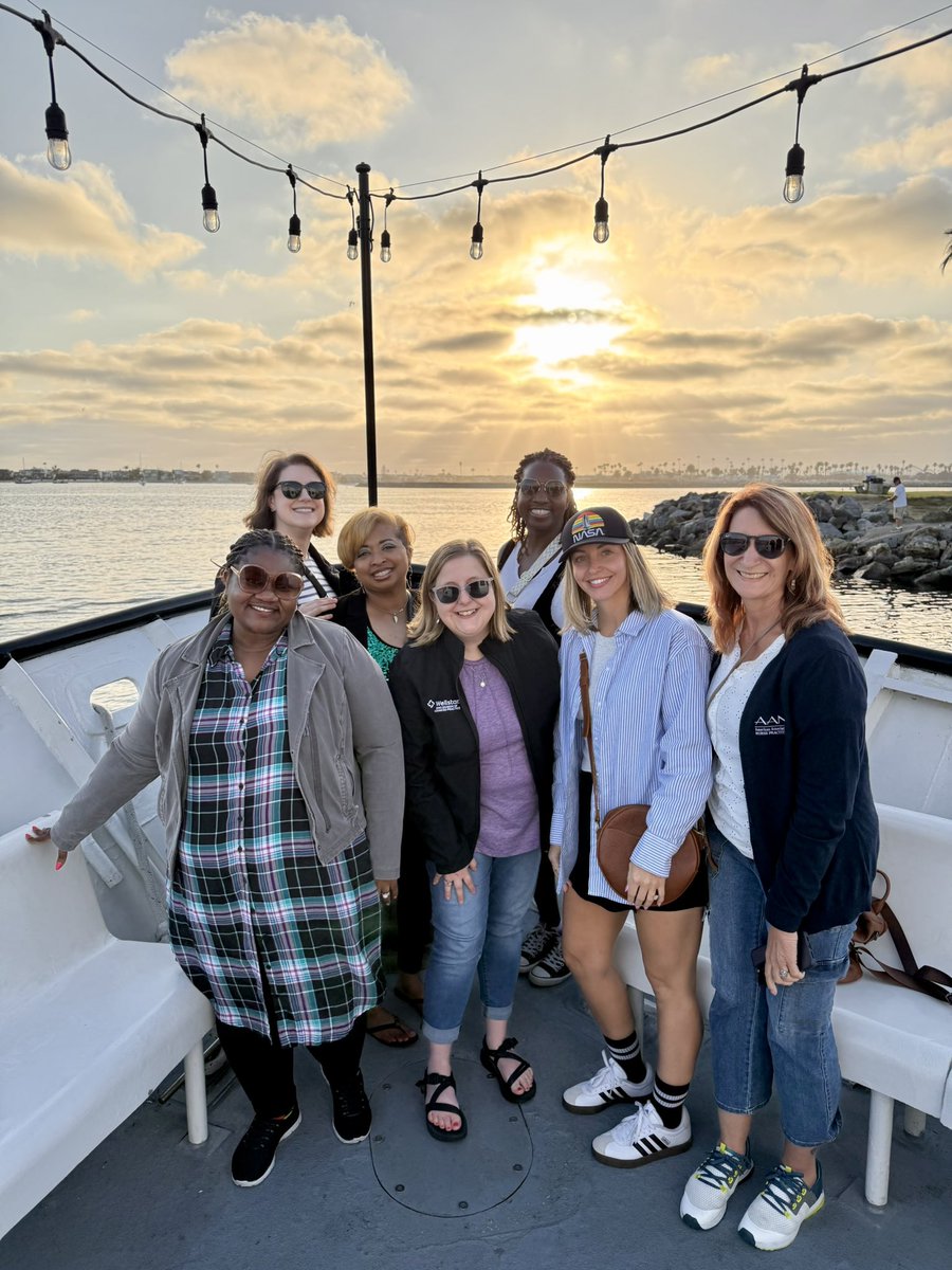 2011acnp's tweet image. Learning a lot of great information to take back home. Reconnecting with former colleagues from back home in Ga and meeting new ones. Meeting new colleagues from around the US. Having a great time in San Diego. @AANP_NEWS  @WellstarHealth #aanp2025 #NPslead