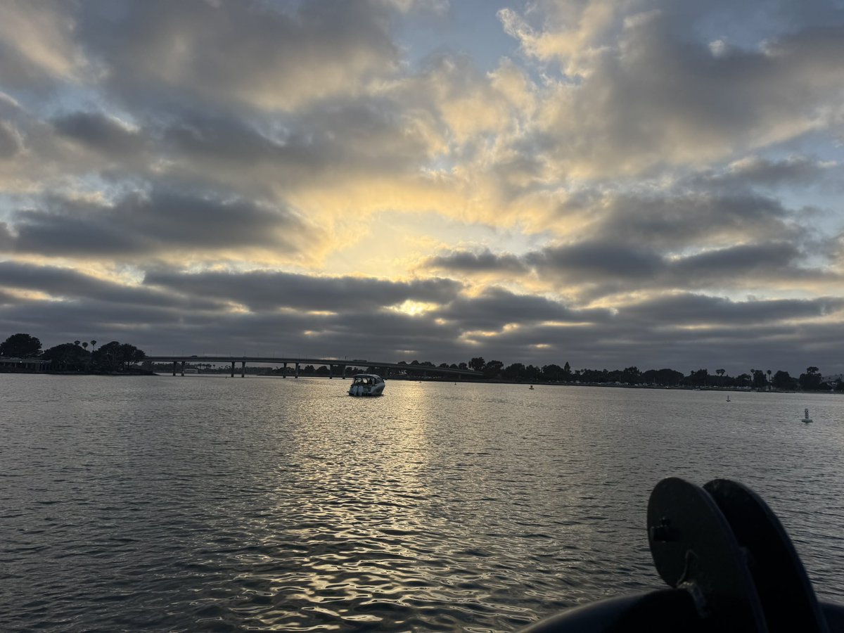 2011acnp's tweet image. Learning a lot of great information to take back home. Reconnecting with former colleagues from back home in Ga and meeting new ones. Meeting new colleagues from around the US. Having a great time in San Diego. @AANP_NEWS  @WellstarHealth #aanp2025 #NPslead