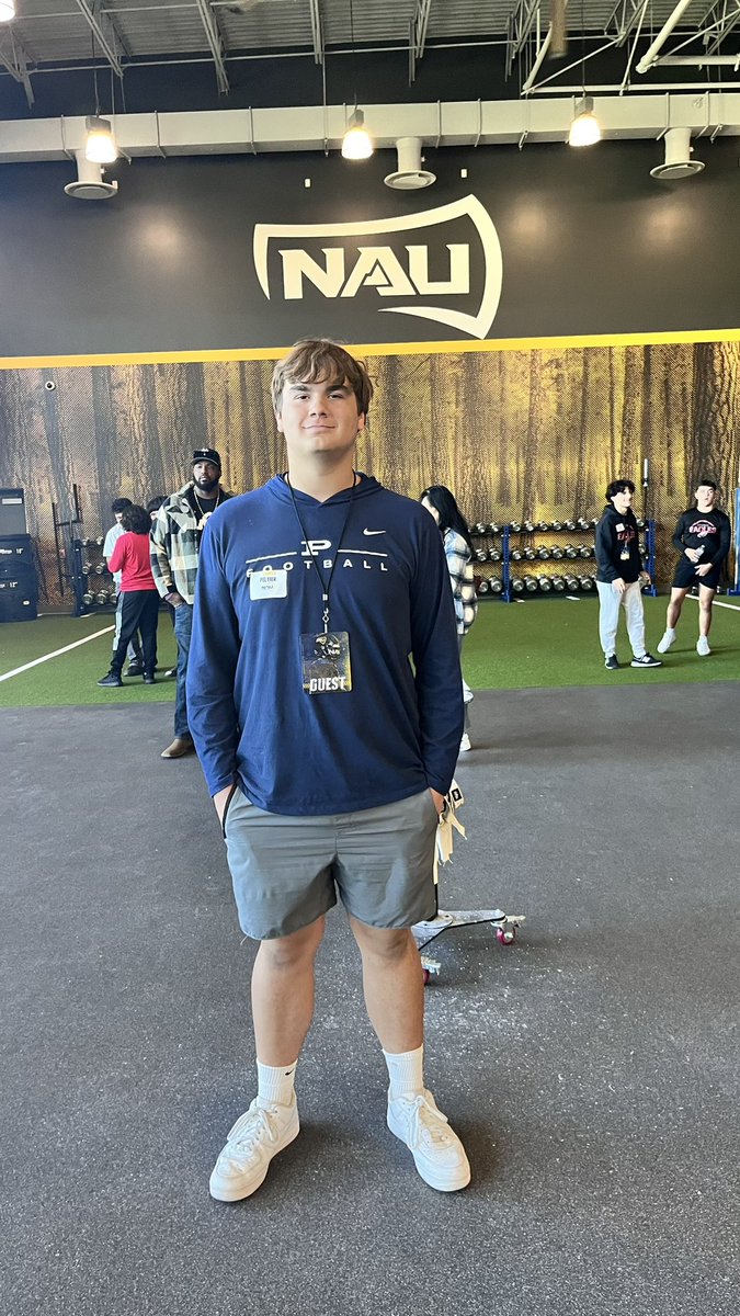 TannerWall15's tweet image. Excited to be back up at flagstaff this weekend to compete at the @NAU_Football mega camp!
@TimRoschmann @CoachB_Larson @stephaunpeters