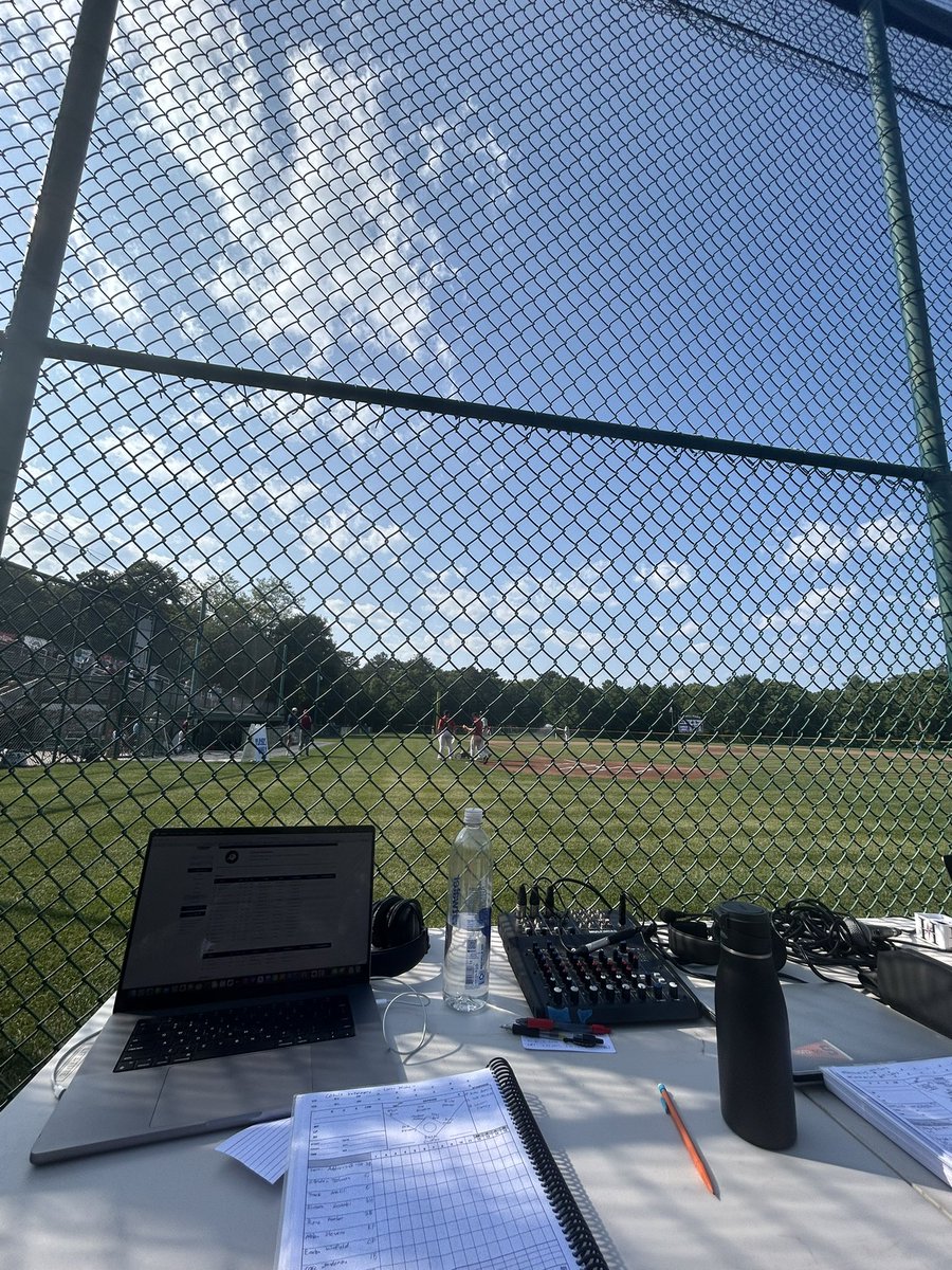 Harwich vs Cotuit at the top of the hour! I’ll have the call alongside <a href="/ginoantimarino/">Gino Antimarino</a> , tune in on the radio with the link below: capeleaguetv.com/harwichmariner…