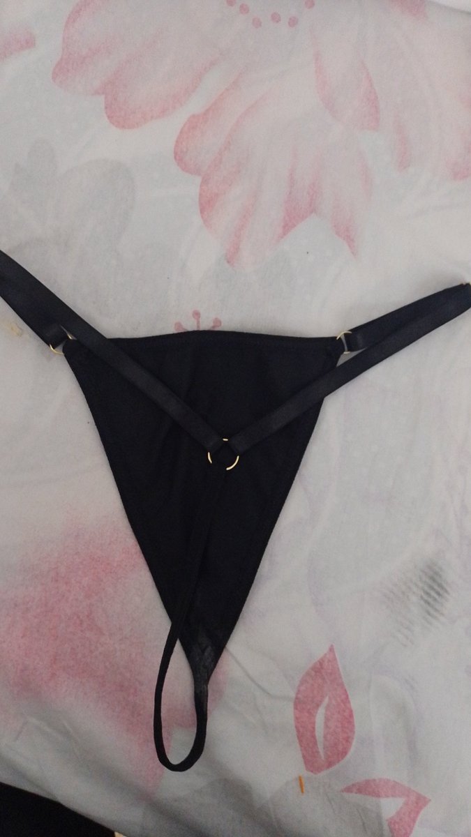 Quien en zona 1 le regaló este hilo para q me lo modele y comérme el culo uff