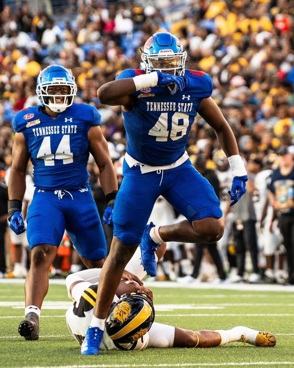 John Williams (@john25williams) on Twitter photo Blessed to receive an offer from Tennessee State University 💙🤍 !
<a href="/TSUFbrecruiting/">Tennessee State Football Recruiting</a> <a href="/Odowns/">Olten Downs</a> <a href="/RecruitGeorgia/">Recruit Georgia</a> <a href="/NEGARecruits/">Northeast Georgia Recruits</a> Blessed to receive an offer from Tennessee State University 💙🤍 !
<a href="/TSUFbrecruiting/">Tennessee State Football Recruiting</a> <a href="/Odowns/">Olten Downs</a> <a href="/RecruitGeorgia/">Recruit Georgia</a> <a href="/NEGARecruits/">Northeast Georgia Recruits</a>