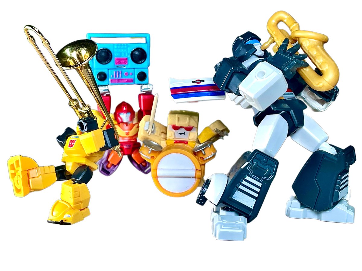 botbots365's tweet image. How’s this