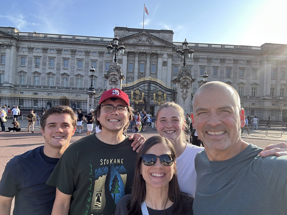 rtmshphysed's tweet image. What a day! Is there anything that beats spending time and making memories with those you love most? I think not! Where art thou, Roneo?