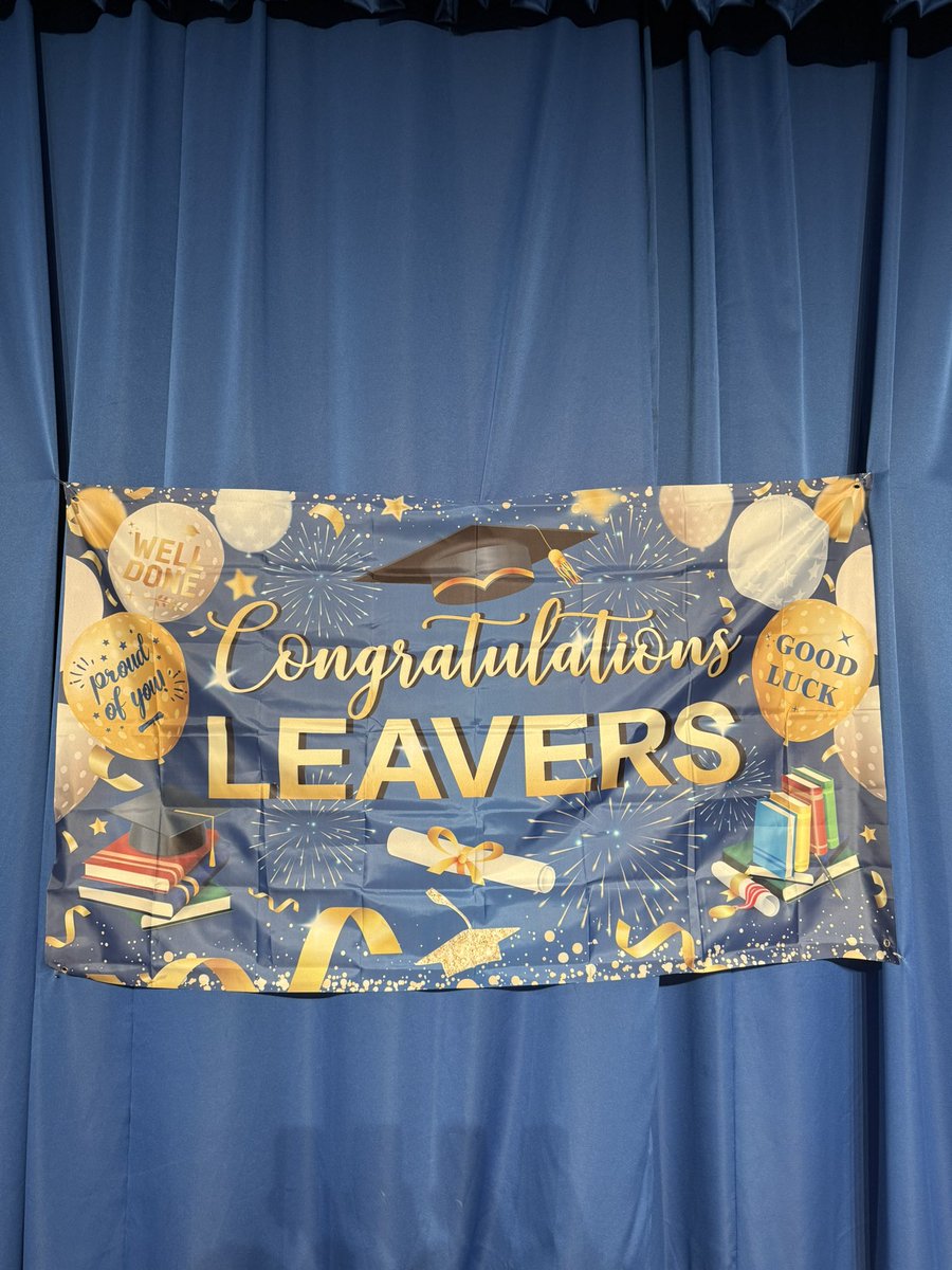 A wonderful afternoon celebrating the class of 25. Good luck! #believeinbetter⭐️💙
