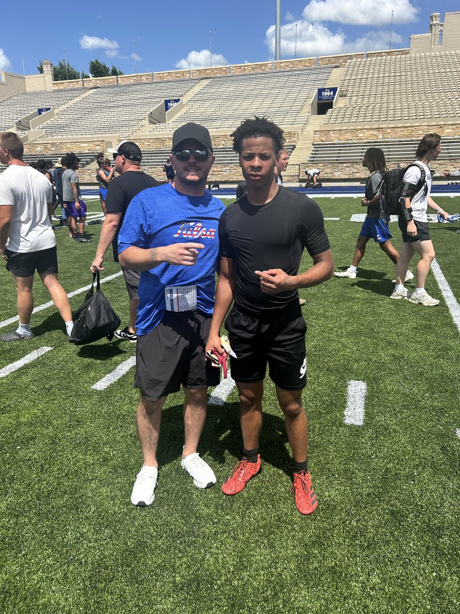✞ Alanson “Handz” Simmons ✞ (@alansonhsimmons) on Twitter photo Had a great camp today <a href="/TulsaFootball/">Tulsa Football</a>. Good experience and learned a lot from one of the best <a href="/Switz/">Ryan Switzer</a> <a href="/CoachTreLamb9/">Tre Lamb</a> Had a great camp today <a href="/TulsaFootball/">Tulsa Football</a>. Good experience and learned a lot from one of the best <a href="/Switz/">Ryan Switzer</a> <a href="/CoachTreLamb9/">Tre Lamb</a>