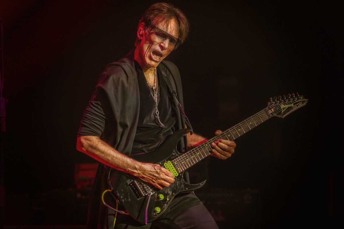 First week of #SATCHVAI Band shows in the books!
Huge thanks to Manchester for an unforgettable night 🔥 <a href="/stevevai/">Steve Vai</a> <a href="/petethorn/">Peter Thorn</a> @aronoffOfficial @Casamendoza2012 <a href="/nedevett/">Ned Evett</a>

The #SurfingWithTheHydra tour rolls on with upcoming stops in Clisson, Paris, Amsterdam, and Antwerp — grab