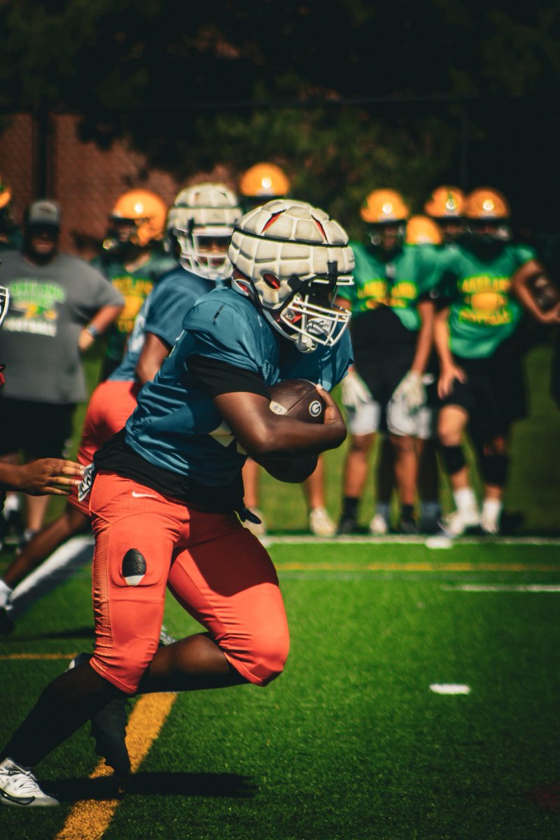 Had a great time competing at the Vandal team camp! Thank you <a href="/CoachDunbar25/">Lance Dunbar</a> and <a href="/VandalFootball/">Idaho Football</a> for having us.
<a href="/BishopGormanFB/">Gaels Football</a>