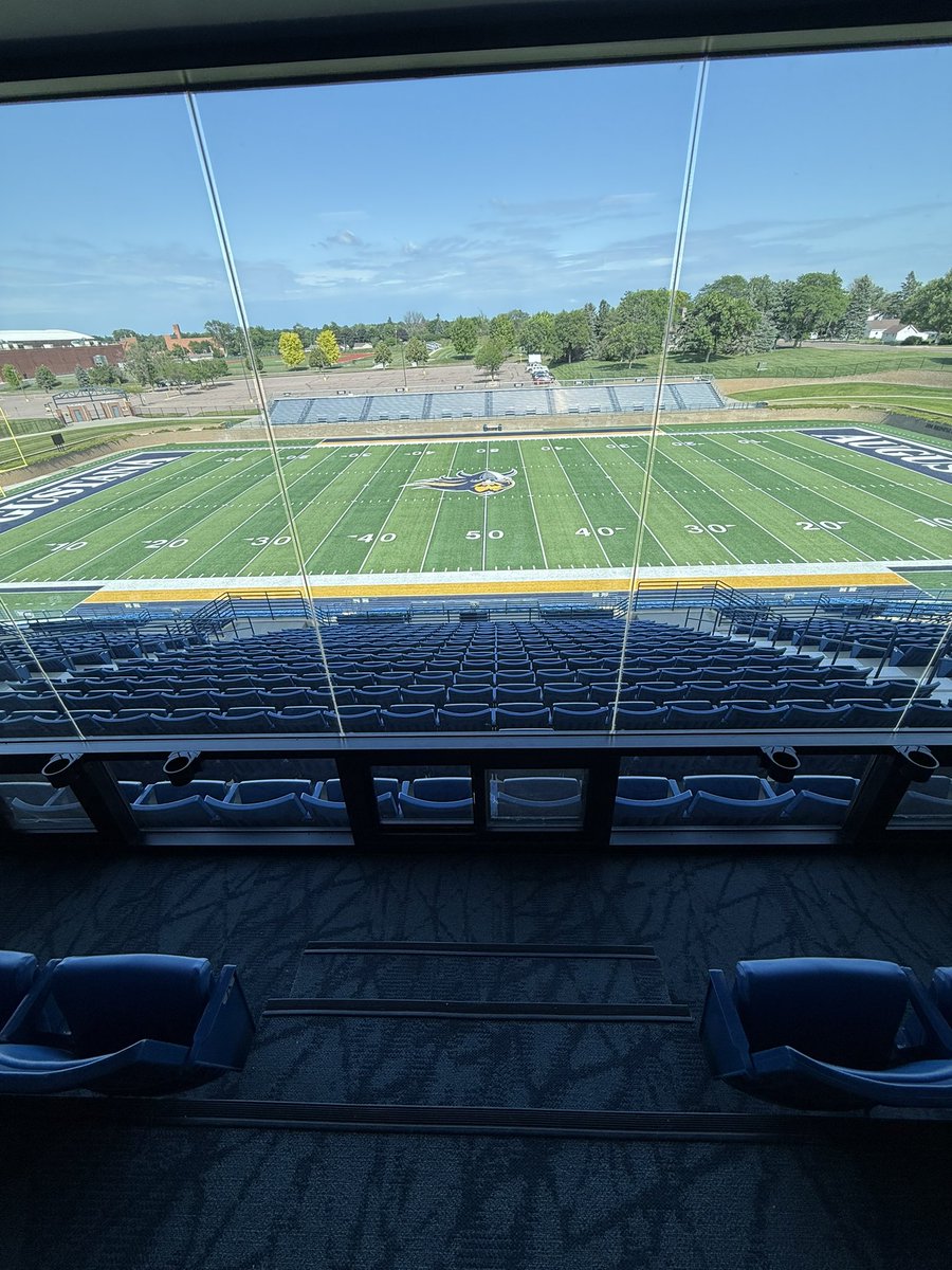Thank you <a href="/AugieFB/">Augustana Football</a> for a great visit learn so much and am forever grateful for this opportunity and i can’t wait to be back in sioux falls .<a href="/CoachBKearsley/">Brayden Kearsley</a> #fightOn <a href="/CoachO_JYD/">Meka Okafor</a> <a href="/Coach_Olla/">Nick Olla</a>