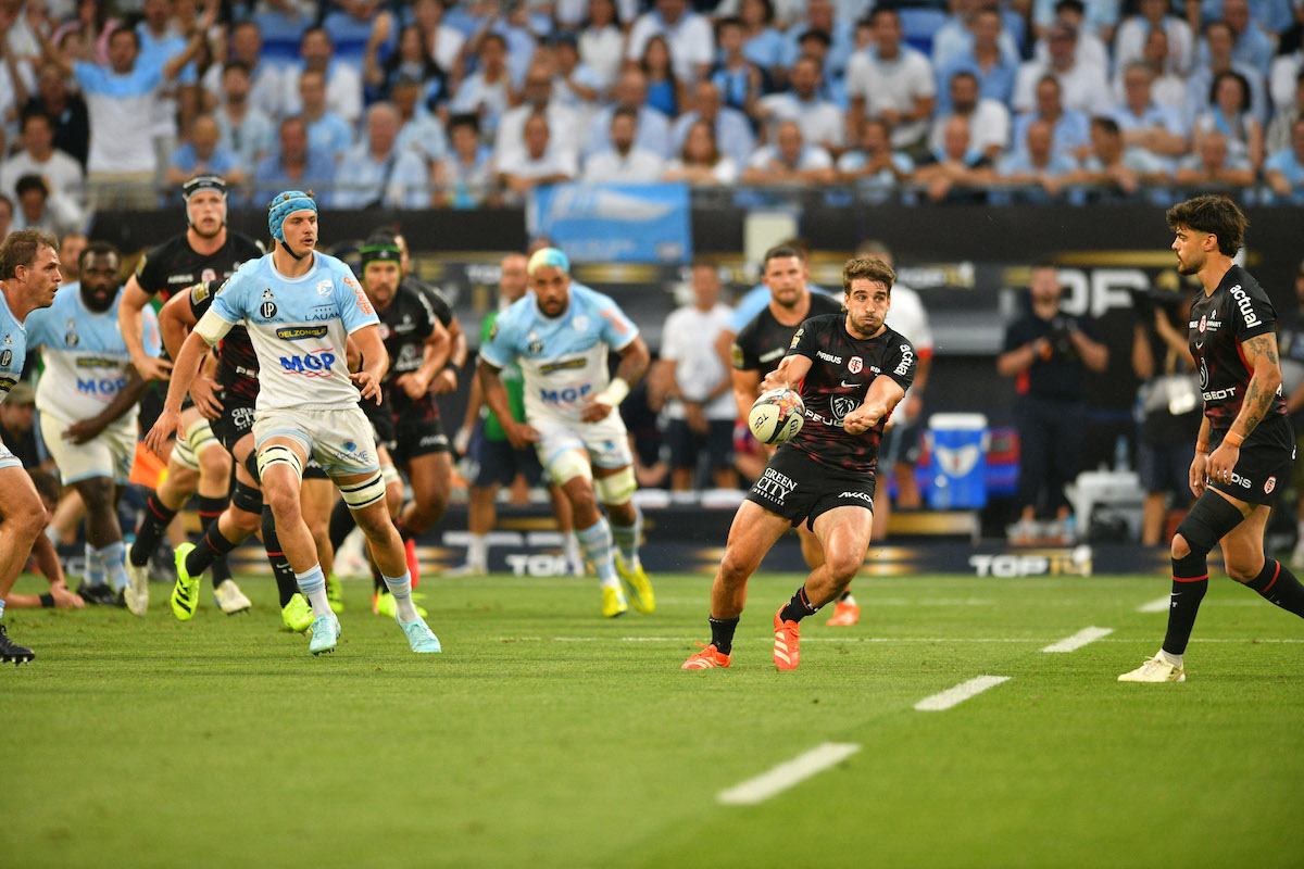 [RUGBY] Dos chispazos de la línea ‘toulousain’ dejan sin final del Top 14 a un titánico Aviron de Baiona 

naiz.eus/eu/info/notici… 

La crónica de <a href="/imanolintziarte/">Imanol Intziarte Arruebarrena</a>