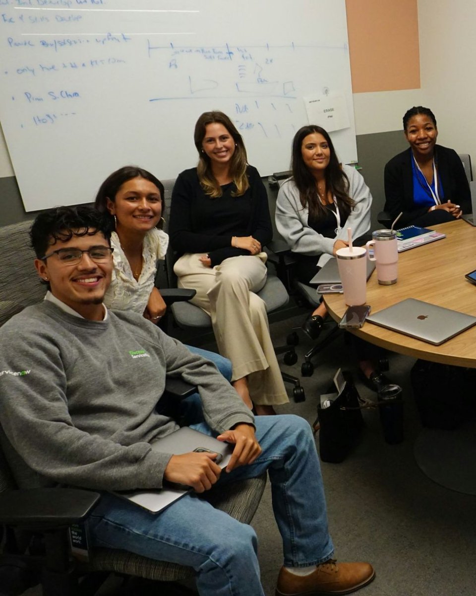LifeAtNow's tweet image. The talent has landed! ๐ฌ Welcoming our amazing global interns who are about to shake things up in the best possible way.
#LifeAtNow