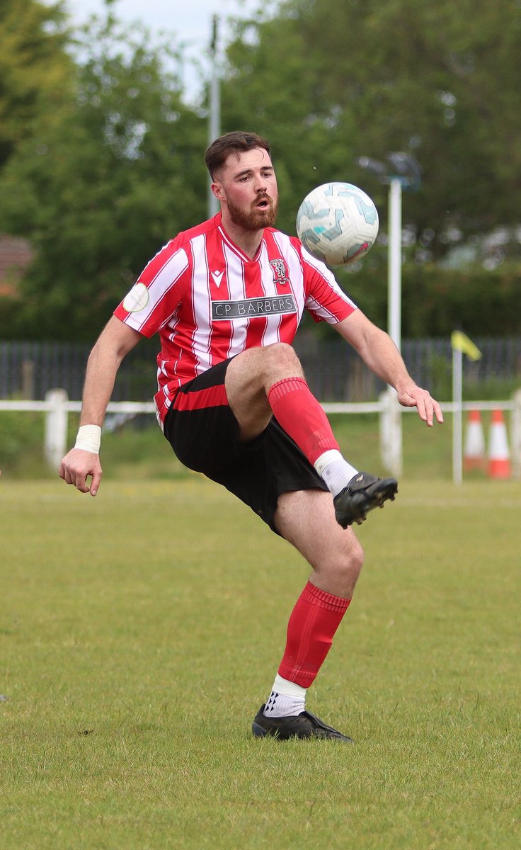 nutmegimages174's tweet image. Hampton United vs North Solihull Athletic (25/5/25)
Keeley Cup Final