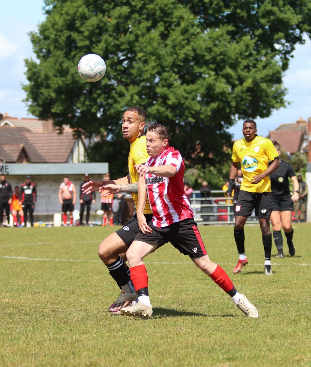 nutmegimages174's tweet image. Hampton United vs North Solihull Athletic (25/5/25)
Keeley Cup Final