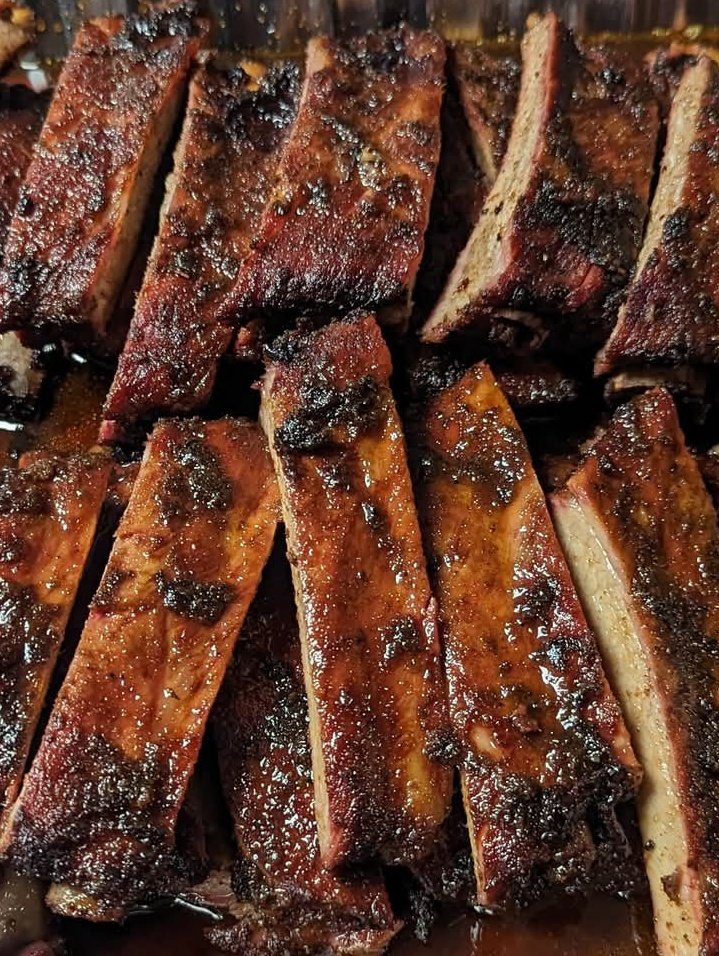 MidwestBestBBQ's tweet image. 🔥It's RIB weekend MBs family!! We did a bonus rib weekend for Father's Day, but this weekend is the real deal. Come thru and get some ribs from June 20-22. We will have em til we have nothing left, hopefully lol!!!🔥