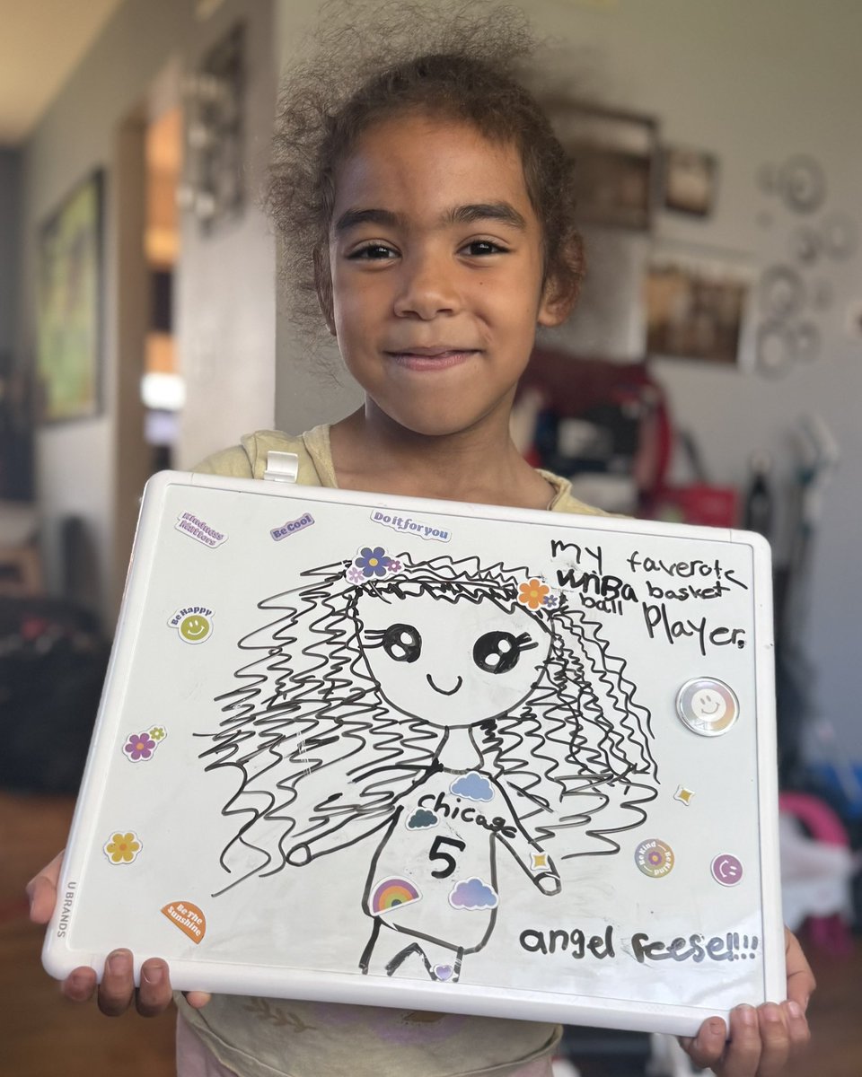 KingDaddyDaBoss's tweet image. My daughter just wanted to send some love to @Reese10Angel