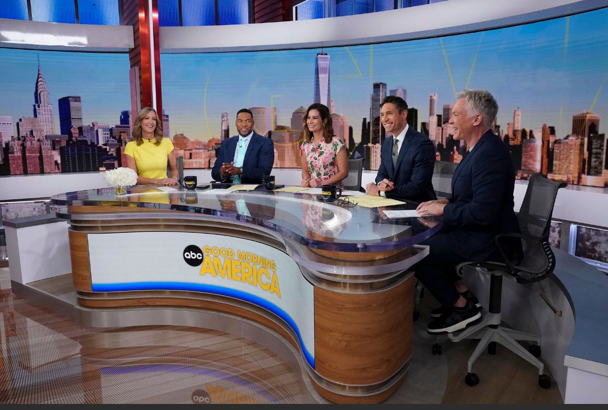 Week 1 in our new <a href="/GMA/">Good Morning America</a> studios ✔️
Weekend starts now ✔️✔️