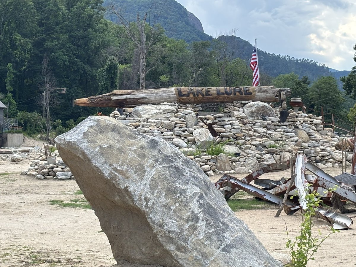 garyalan82's tweet image. Chimney Rock NC #helene #chimneyrock