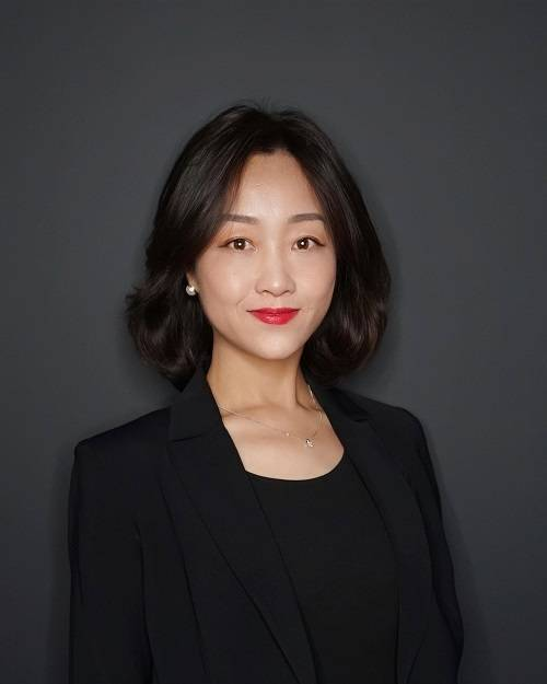 Mercedes-Benz is ramping up its digital game in China.

On June 20, the brand announced the creation of a new Digital &amp; Communications department in Beijing, appointing Zhou Juan as VP, effective July 1. She’ll also continue leading corporate comms at Mercedes-Benz China,