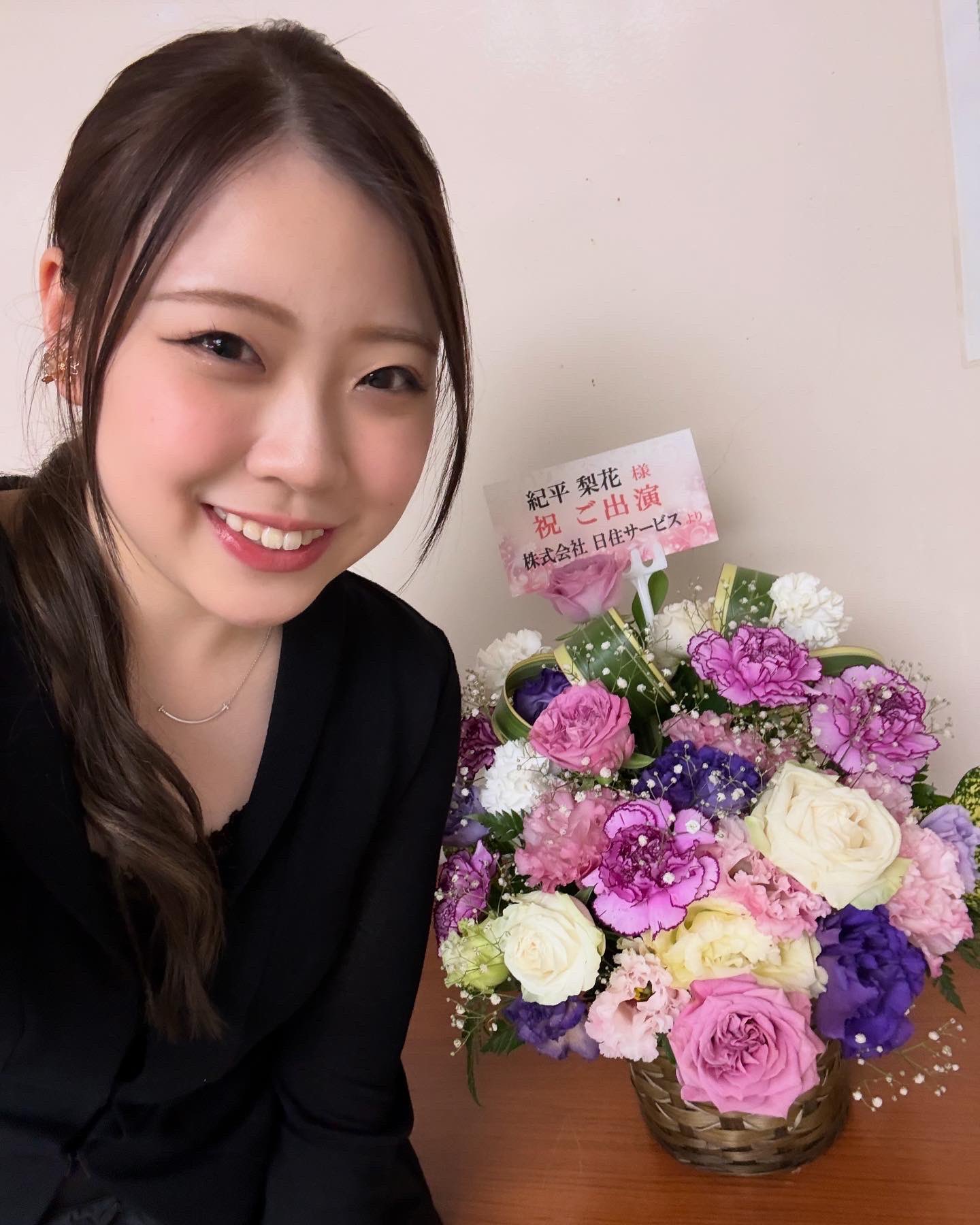 RIKA【フォロー割100円引き♥】 RIKA【フォロー割100円引き♥】 ☆専用☆フォロー割100円 - メルカリ